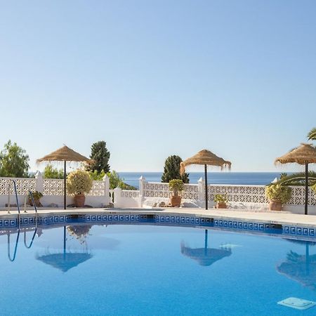 Capistrano Playa Apartment Nerja Bagian luar foto