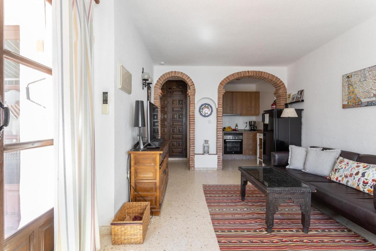 Capistrano Playa Apartment Nerja Bagian luar foto