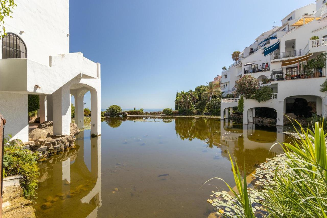 Capistrano Playa Apartment Nerja Bagian luar foto