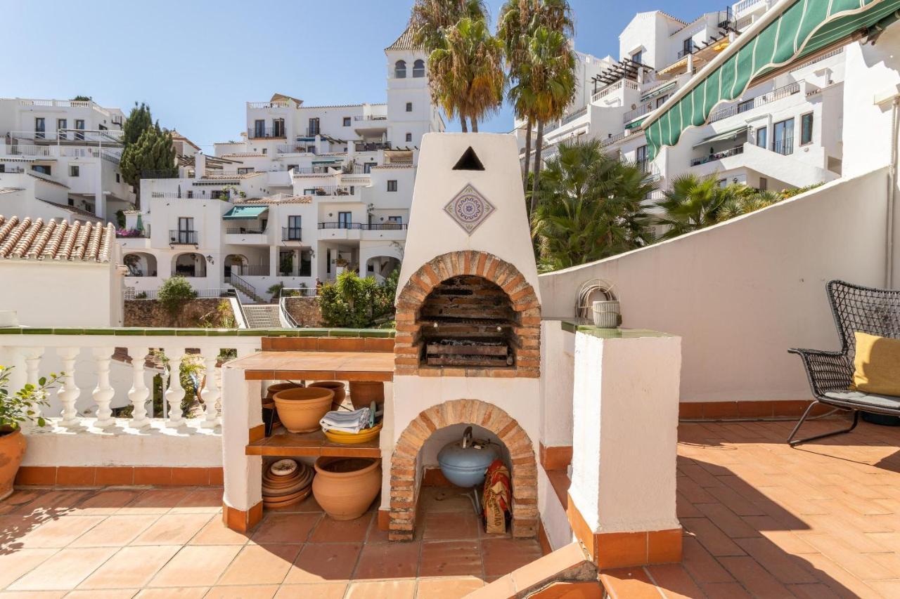 Capistrano Playa Apartment Nerja Bagian luar foto